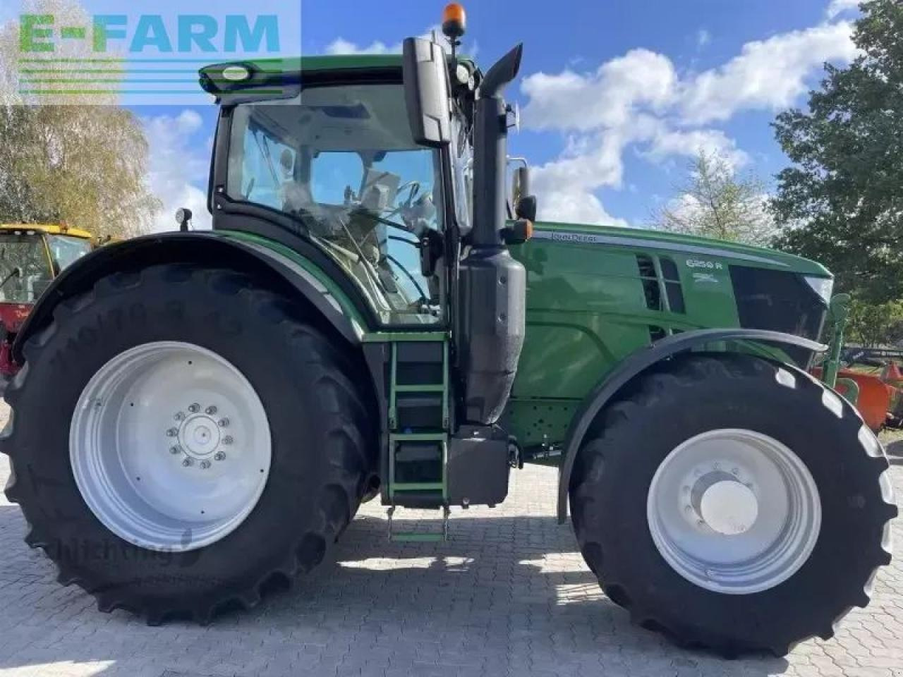 Tracteur agricole John Deere 6250r: photos 8