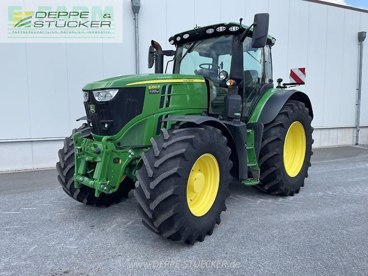 John Deere 6250r - Tracteur agricole: photos 1 John Deere 6250r - Tracteur agricole: photos 1