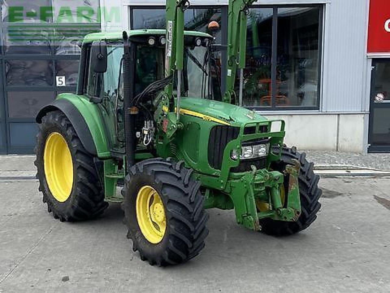 John Deere 6320 + fl - Tracteur agricole: photos 3 John Deere 6320 + fl - Tracteur agricole: photos 3