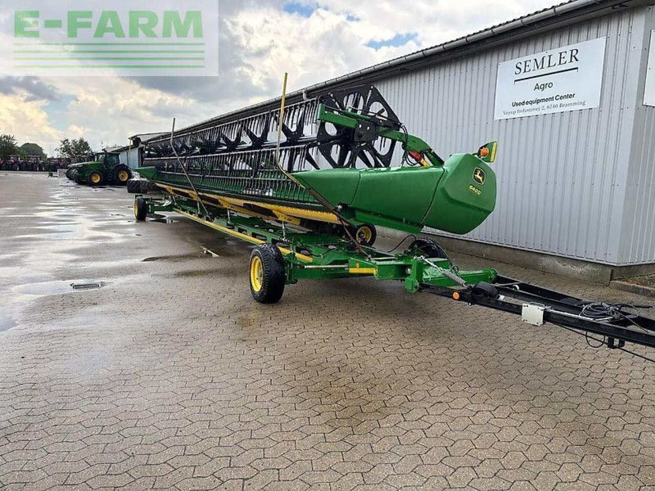 John Deere 640d - Accessoire aux ensileuses: photos 2 John Deere 640d - Accessoire aux ensileuses: photos 2