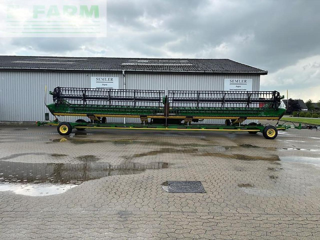 John Deere 640d - Accessoire aux ensileuses: photos 1 John Deere 640d - Accessoire aux ensileuses: photos 1