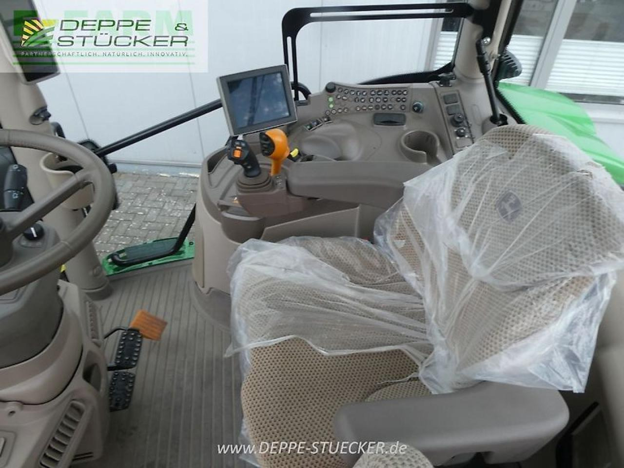 John Deere 6r 110 - Tracteur agricole: photos 3 John Deere 6r 110 - Tracteur agricole: photos 3