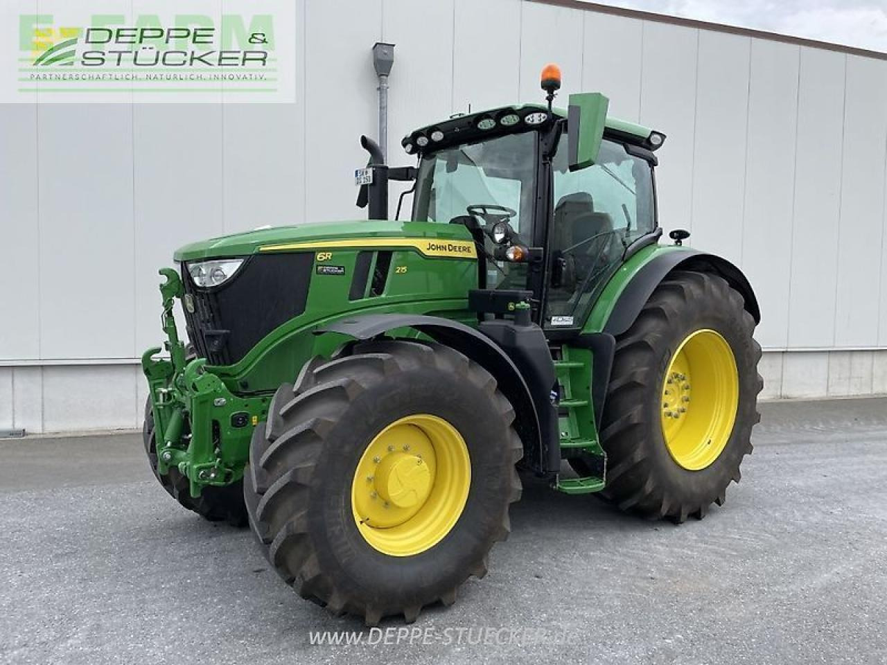 John Deere 6r 215 - Tracteur agricole: photos 1 John Deere 6r 215 - Tracteur agricole: photos 1