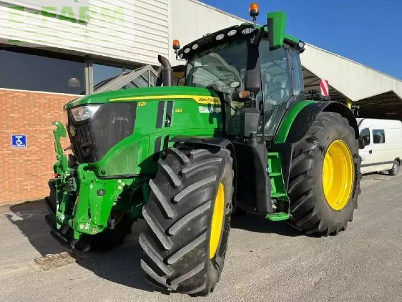 John Deere 6r 250 - Tracteur agricole: photos 1 John Deere 6r 250 - Tracteur agricole: photos 1