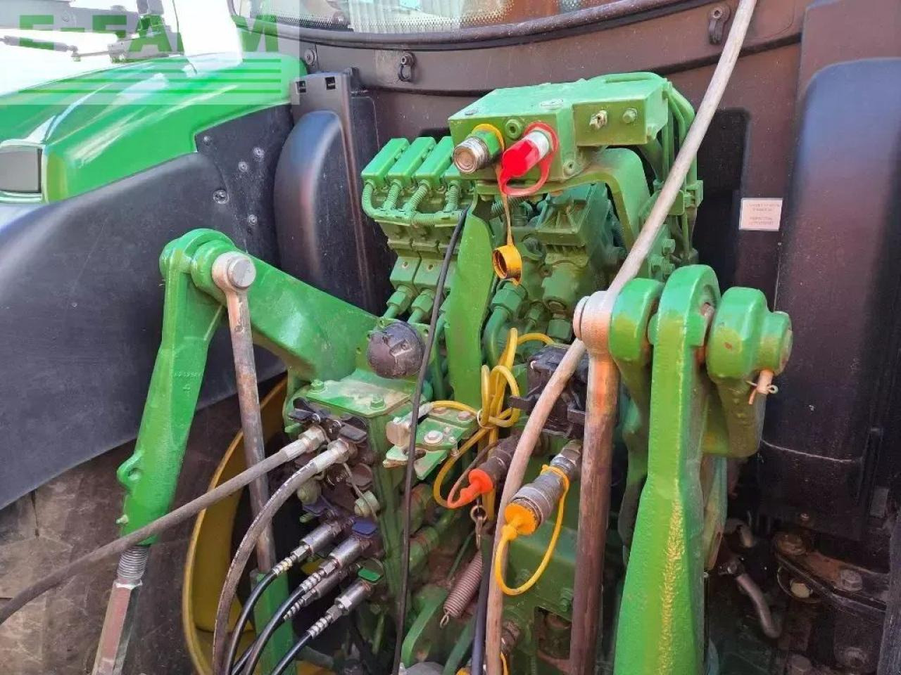 John Deere 6r155 - Tracteur agricole: photos 2 John Deere 6r155 - Tracteur agricole: photos 2