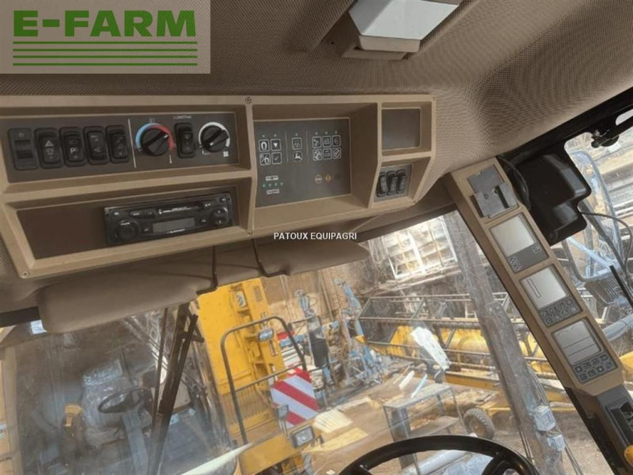 John Deere 7400 4rm - Ensileuse: photos 3 John Deere 7400 4rm - Ensileuse: photos 3