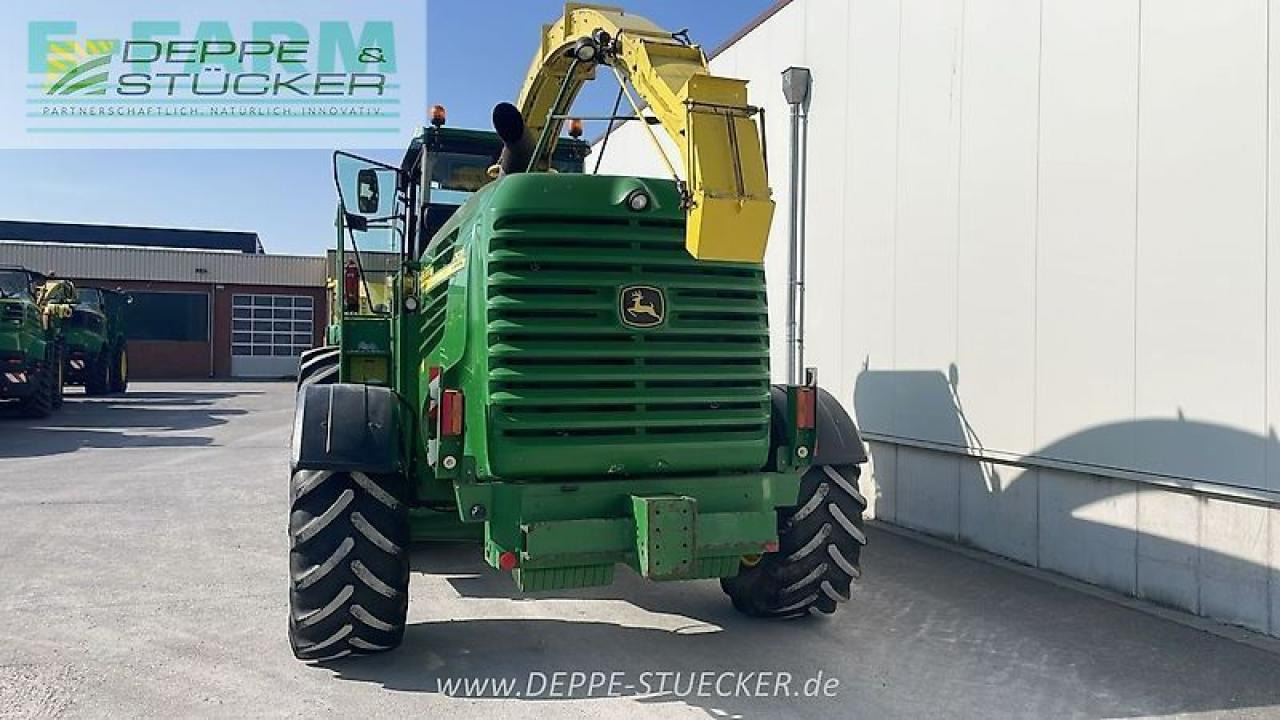 John Deere 7500 - Ensileuse: photos 3 John Deere 7500 - Ensileuse: photos 3