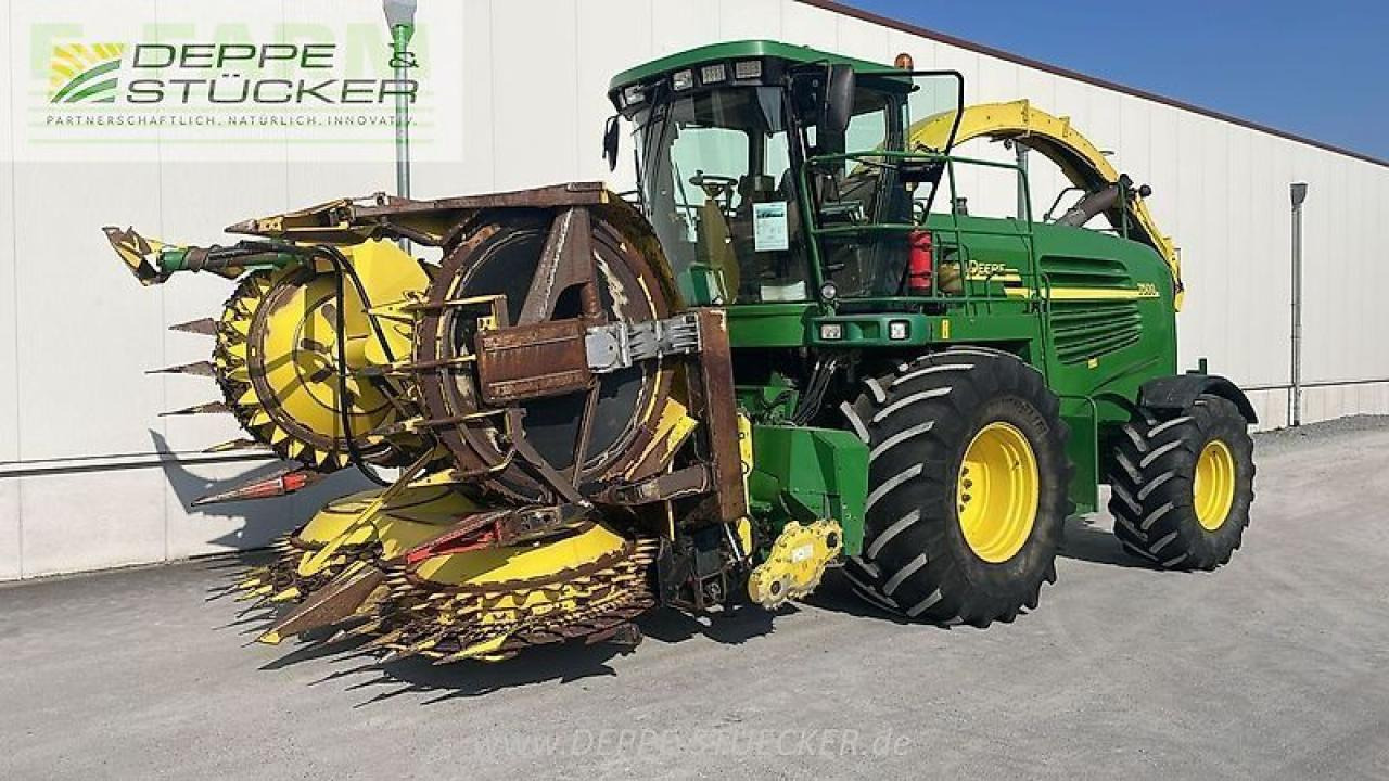 John Deere 7500 - Ensileuse: photos 1 John Deere 7500 - Ensileuse: photos 1