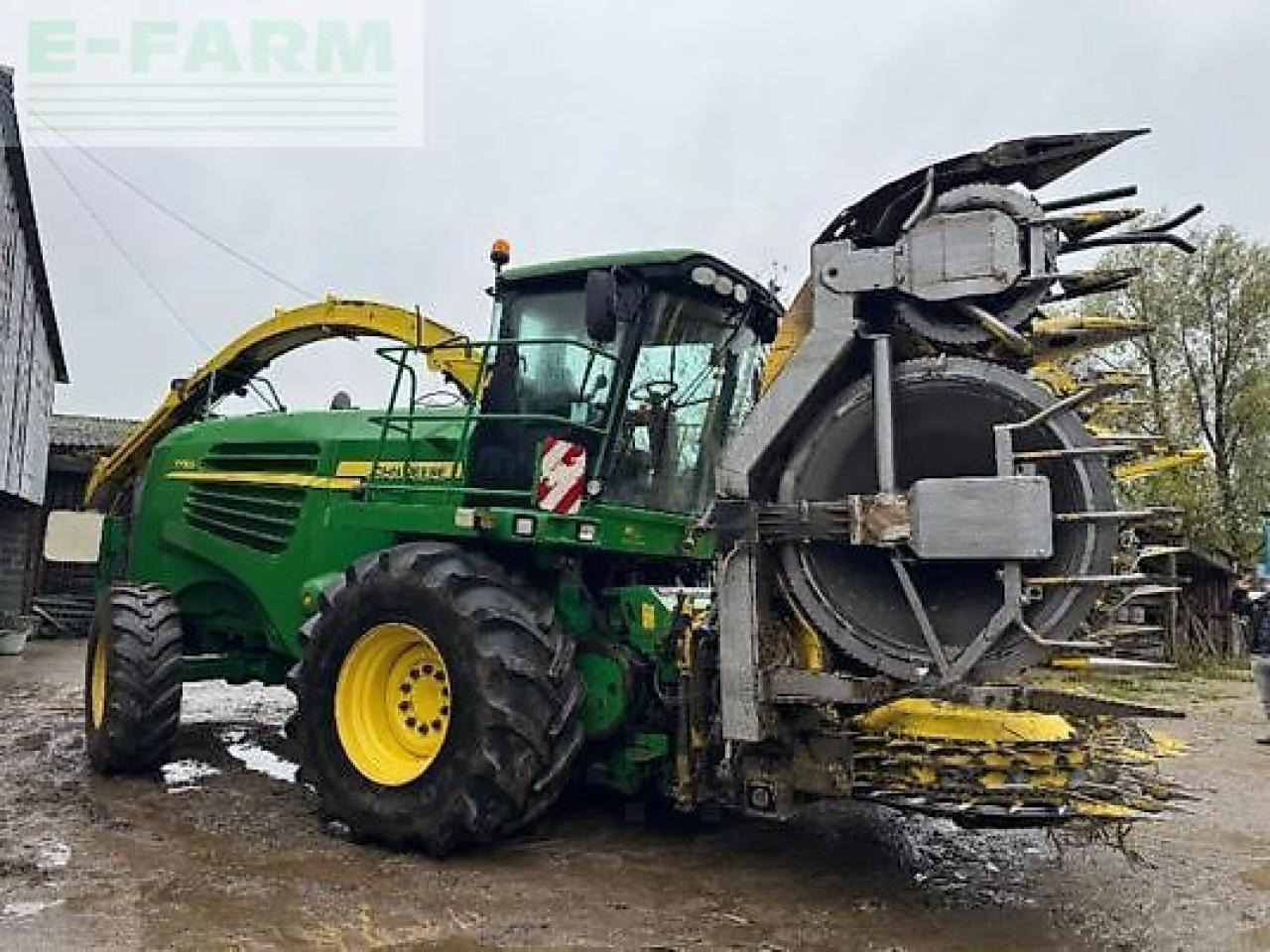 John Deere 7750 i - Ensileuse: photos 3 John Deere 7750 i - Ensileuse: photos 3