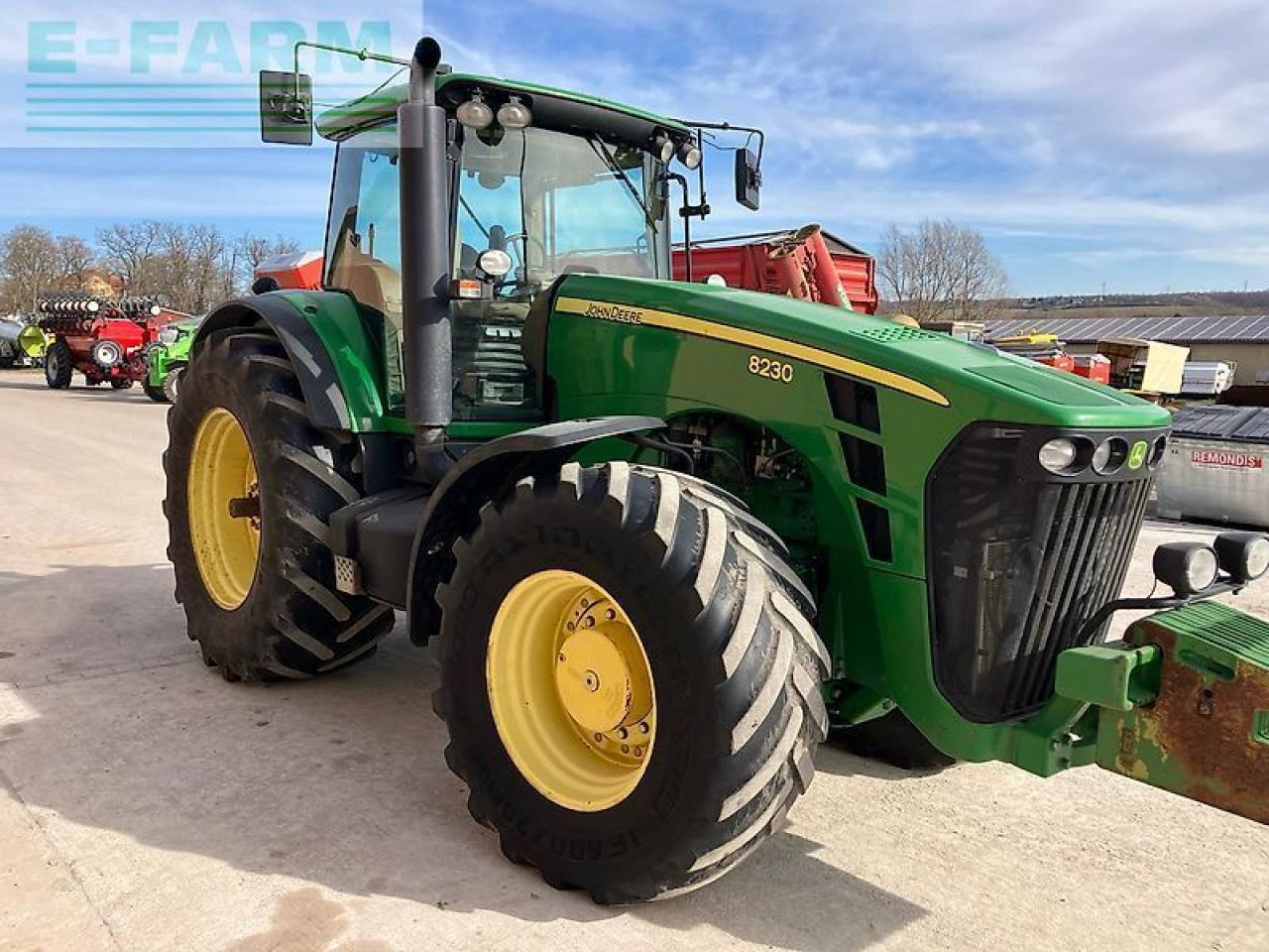 John Deere 8230 ils, powr shift - Tracteur agricole: photos 4 John Deere 8230 ils, powr shift - Tracteur agricole: photos 4