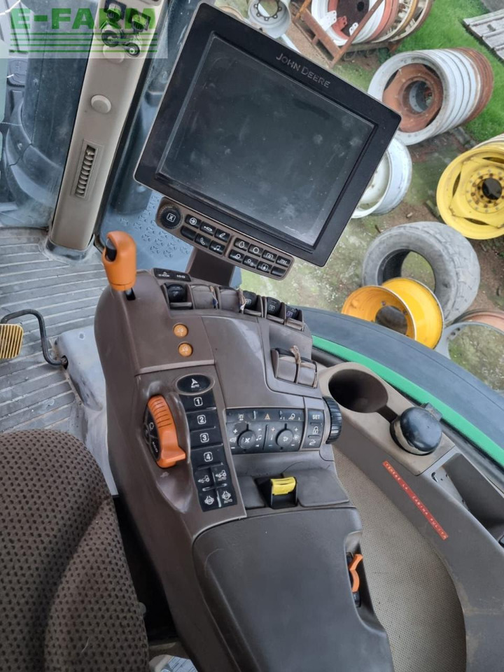 John Deere 8245 R - Tracteur agricole: photos 2 John Deere 8245 R - Tracteur agricole: photos 2