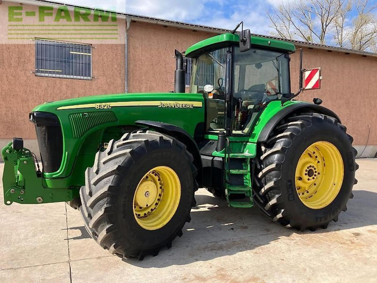 John Deere 8320 ils - Tracteur agricole: photos 4 John Deere 8320 ils - Tracteur agricole: photos 4