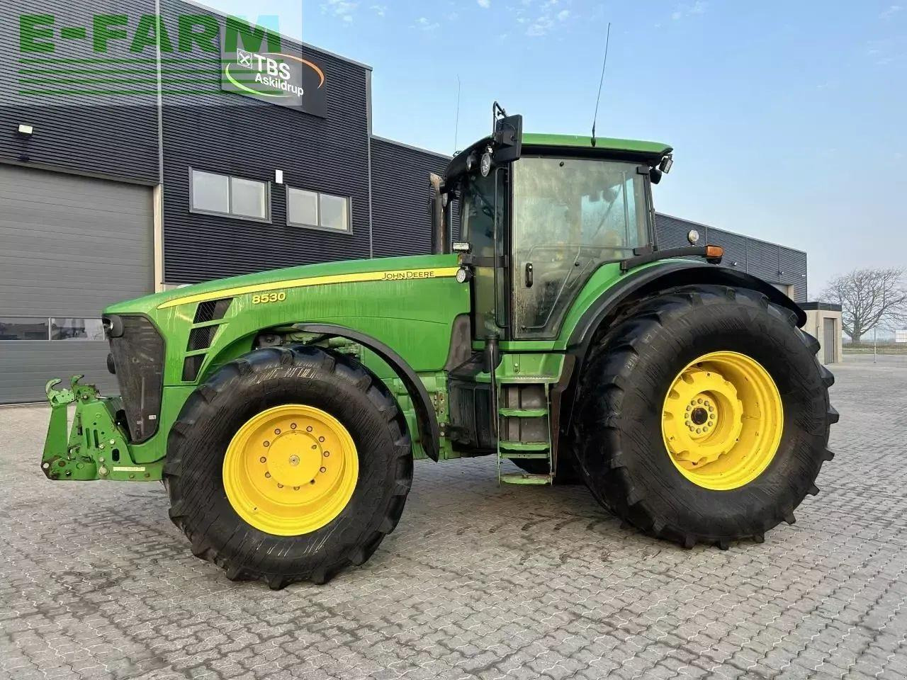 John Deere 8530 - Tracteur agricole: photos 1 John Deere 8530 - Tracteur agricole: photos 1