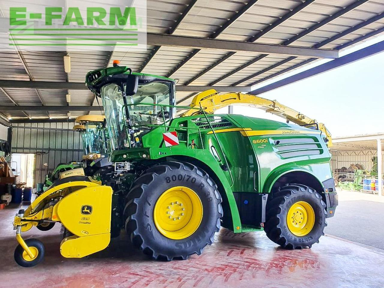 John Deere 8600I - Ensileuse: photos 4 John Deere 8600I - Ensileuse: photos 4