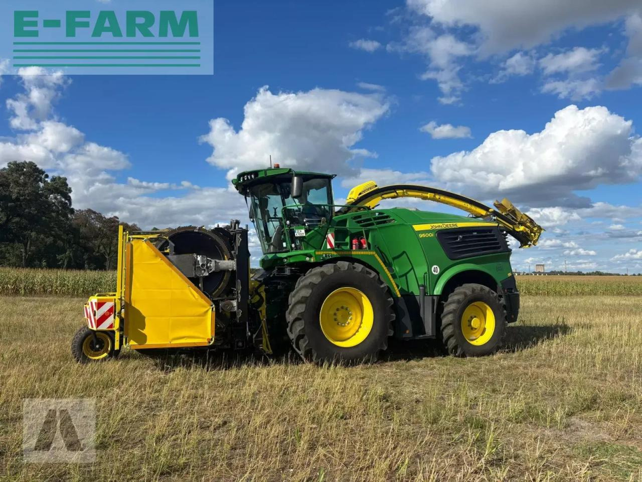 John Deere 9500i - Ensileuse: photos 1 John Deere 9500i - Ensileuse: photos 1
