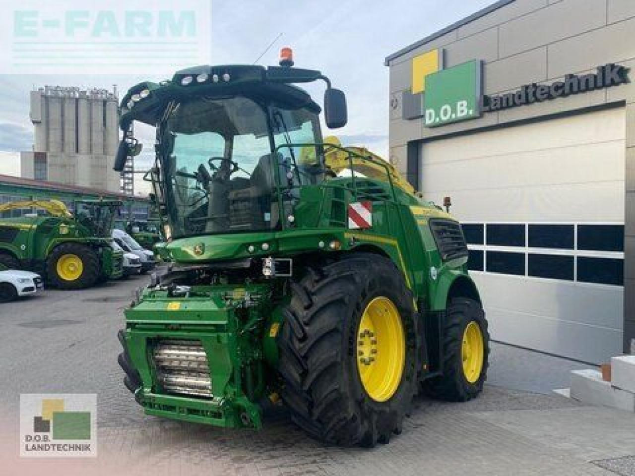 John Deere 9900 i - Ensileuse: photos 3 John Deere 9900 i - Ensileuse: photos 3