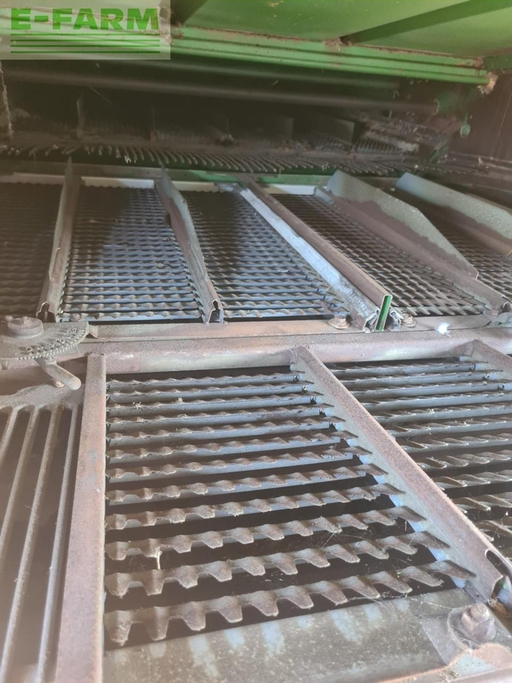 Moissonneuse-batteuse John Deere CTS: photos 27 Moissonneuse-batteuse John Deere CTS: photos 27