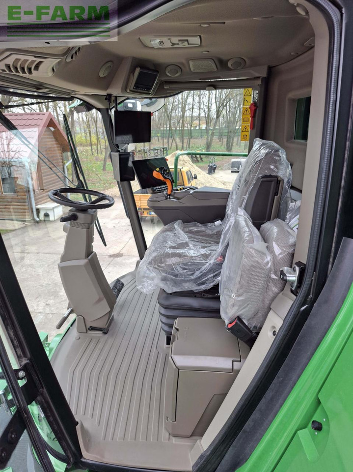 John Deere S 7 900 - Moissonneuse-batteuse: photos 4 John Deere S 7 900 - Moissonneuse-batteuse: photos 4