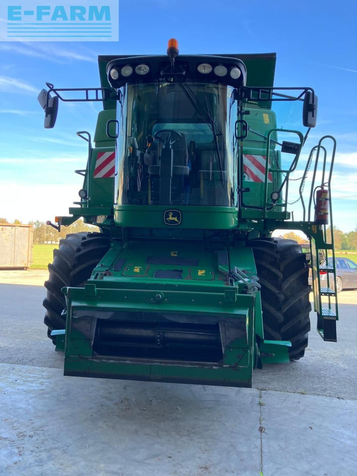 John Deere T560HM - Moissonneuse-batteuse: photos 3 John Deere T560HM - Moissonneuse-batteuse: photos 3