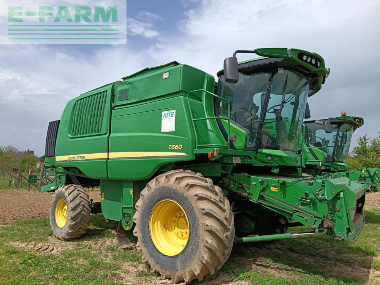John Deere T660 - Moissonneuse-batteuse: photos 3 John Deere T660 - Moissonneuse-batteuse: photos 3