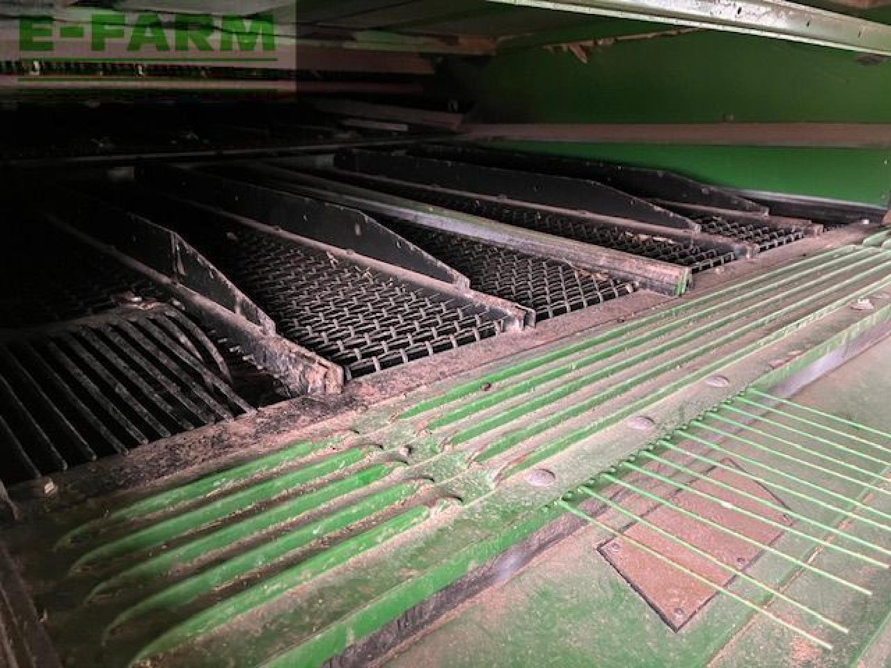 Moissonneuse-batteuse John Deere T670: photos 12