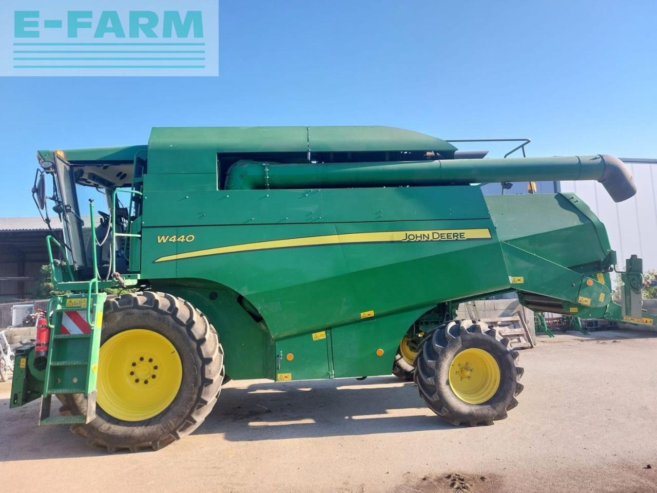 John Deere W440 - Moissonneuse-batteuse: photos 5 John Deere W440 - Moissonneuse-batteuse: photos 5