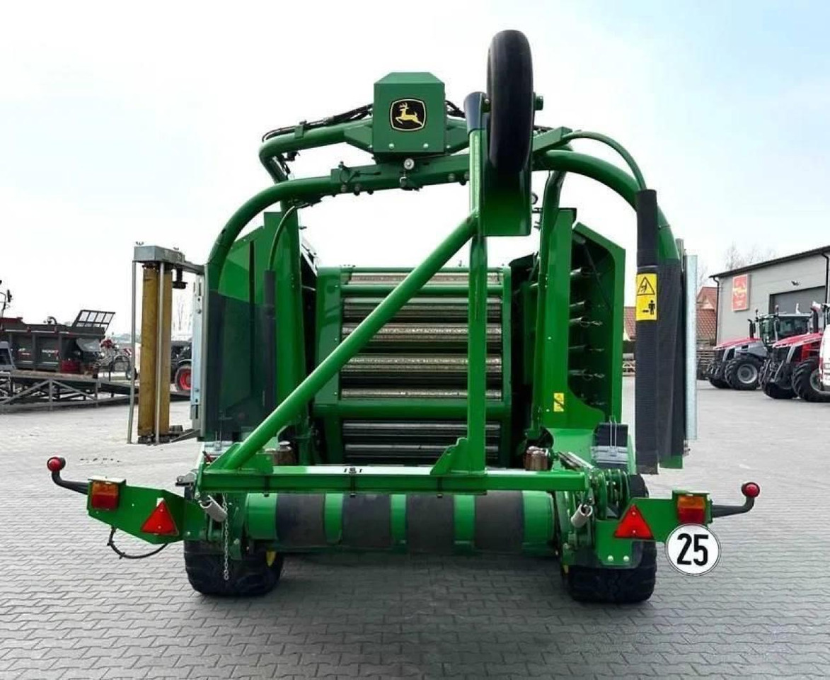 John Deere c 440 r - Presse à balles cubiques: photos 5 John Deere c 440 r - Presse à balles cubiques: photos 5