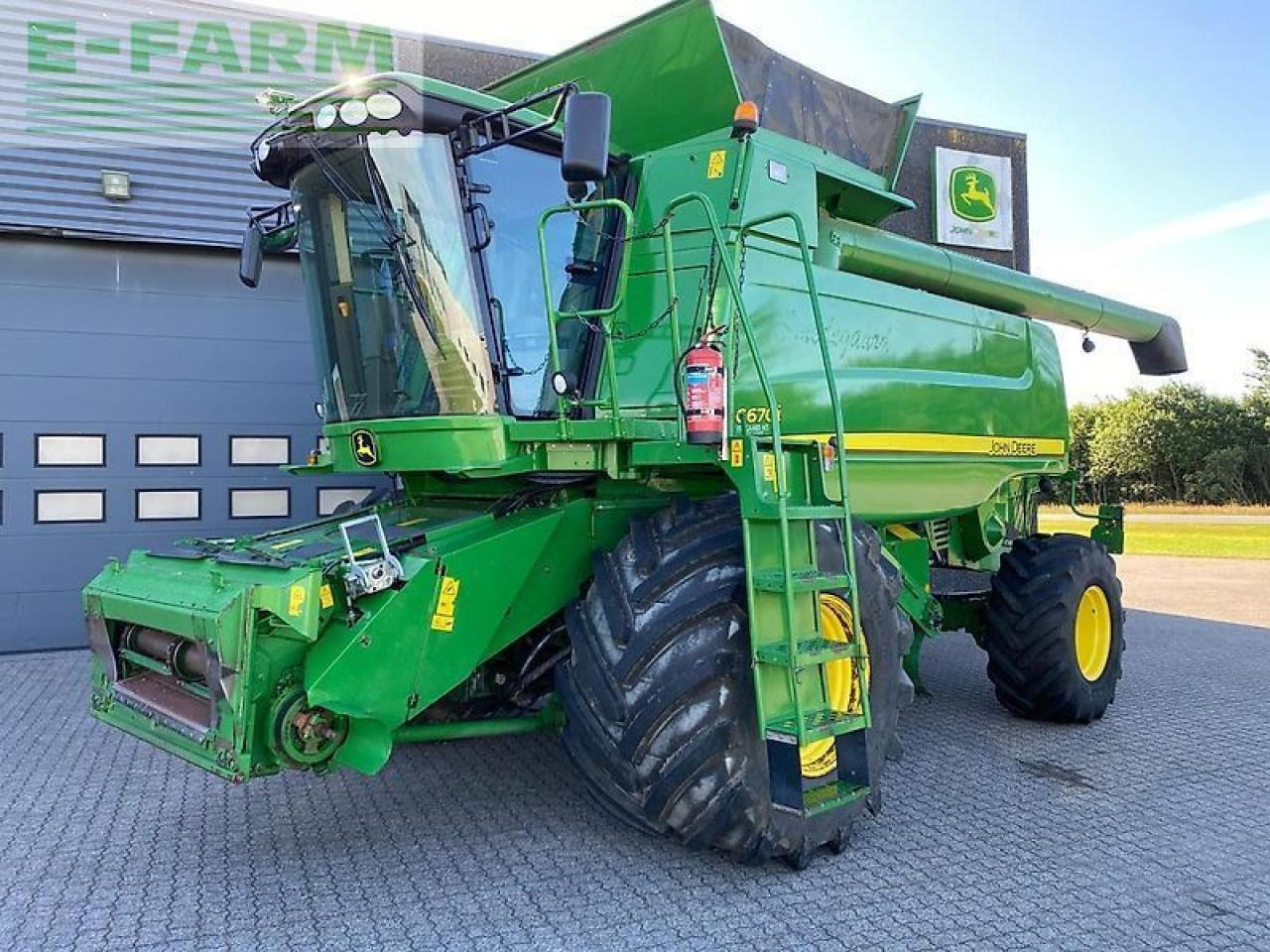 John Deere c670 - Moissonneuse-batteuse: photos 1 John Deere c670 - Moissonneuse-batteuse: photos 1