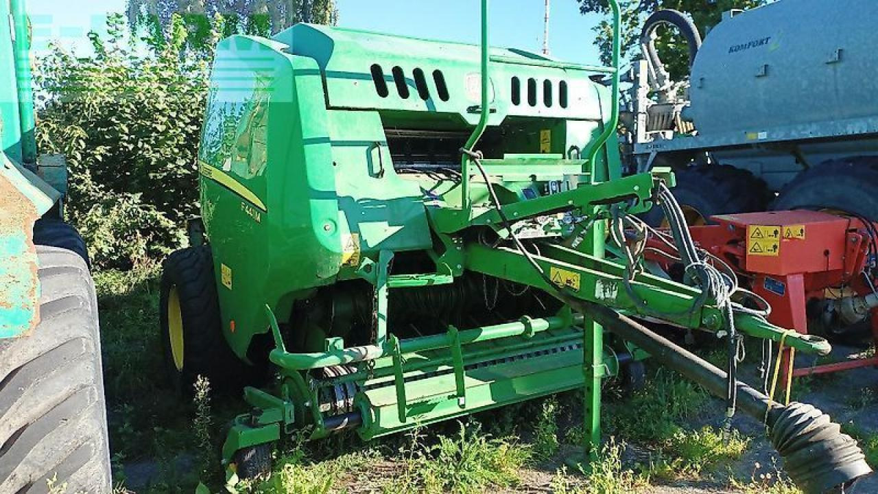 John Deere f441 m - Presse à balles cubiques: photos 2 John Deere f441 m - Presse à balles cubiques: photos 2