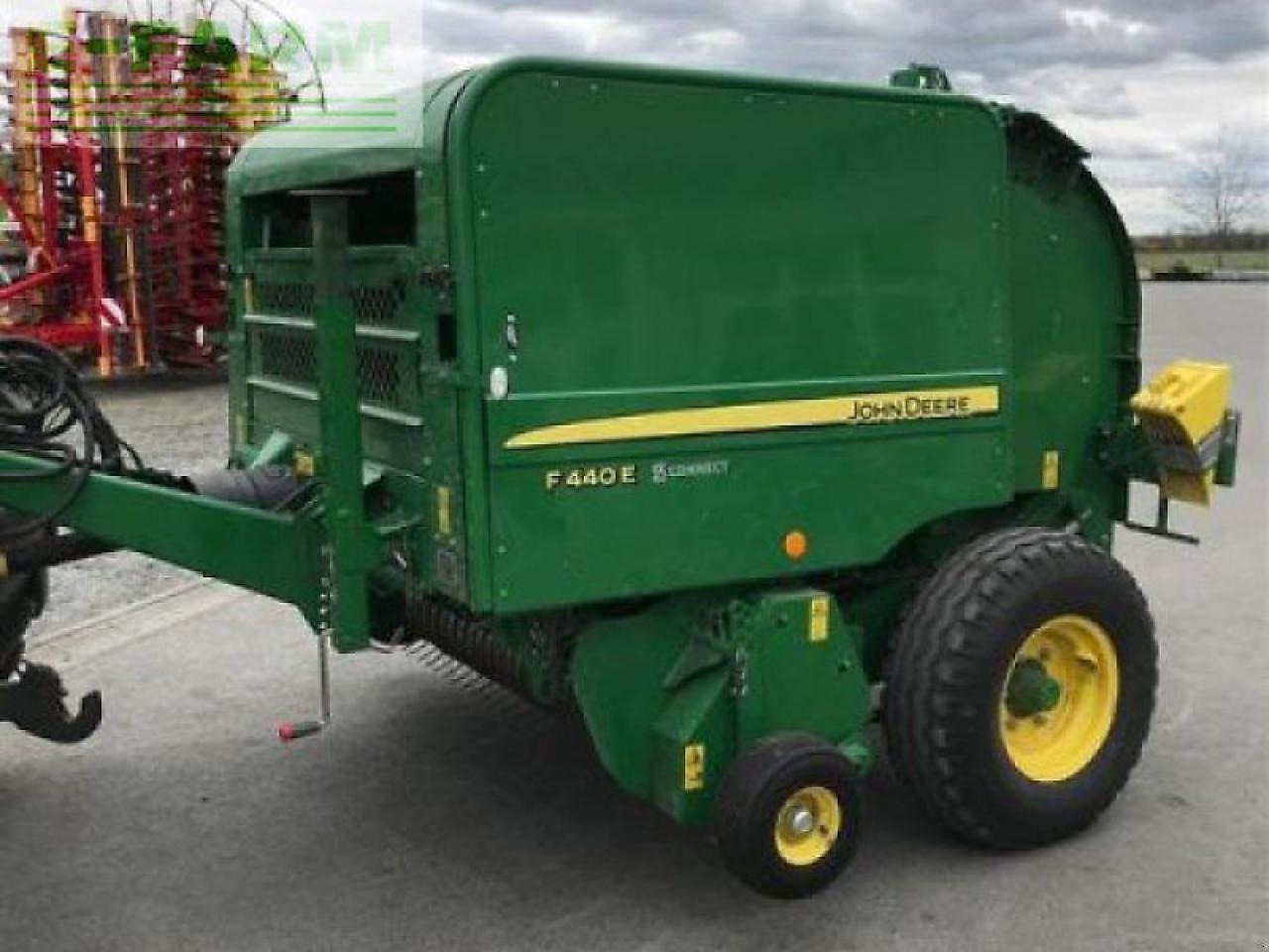John Deere gebr. presse john deere f 440e - Presse à balles cubiques: photos 3 John Deere gebr. presse john deere f 440e - Presse à balles cubiques: photos 3