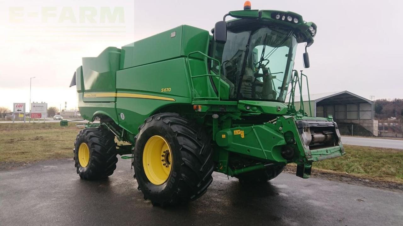 John Deere s670 4wd + macdon fd75 - Moissonneuse-batteuse: photos 2 John Deere s670 4wd + macdon fd75 - Moissonneuse-batteuse: photos 2