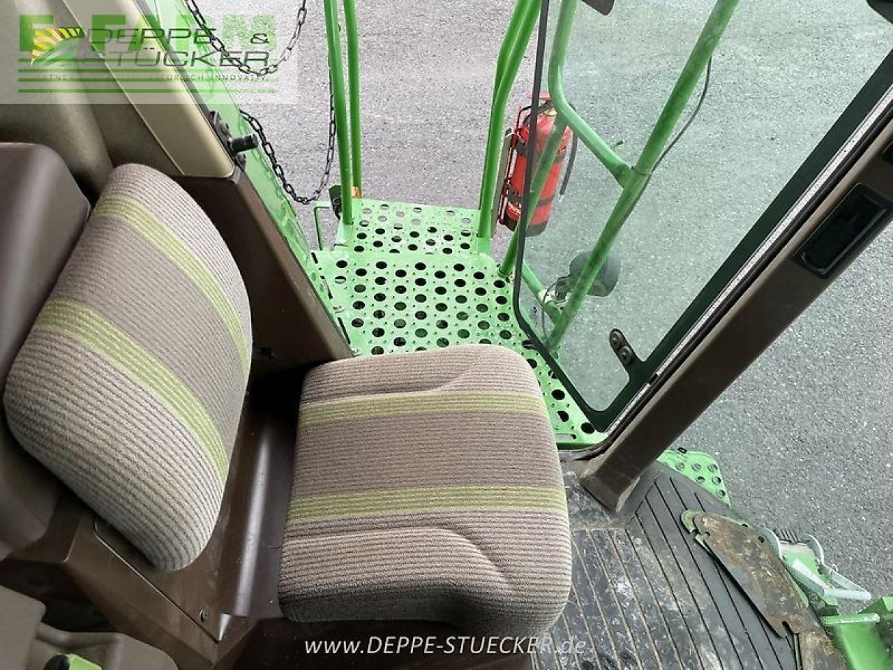 John Deere t560 hillmaster mit 620r und rapstisch - Moissonneuse-batteuse: photos 2 John Deere t560 hillmaster mit 620r und rapstisch - Moissonneuse-batteuse: photos 2