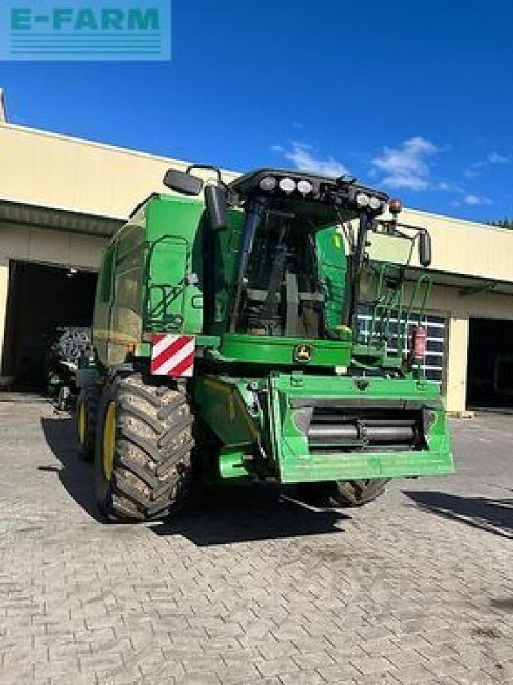 John Deere t560 i hill master - Moissonneuse-batteuse: photos 1 John Deere t560 i hill master - Moissonneuse-batteuse: photos 1