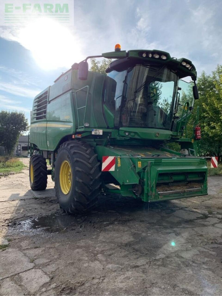 John Deere t660 - Moissonneuse-batteuse: photos 1 John Deere t660 - Moissonneuse-batteuse: photos 1