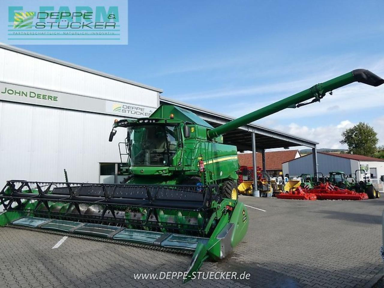 John Deere t660 ll autotrac + 625 premiumflow + sww - Moissonneuse-batteuse: photos 1 John Deere t660 ll autotrac + 625 premiumflow + sww - Moissonneuse-batteuse: photos 1