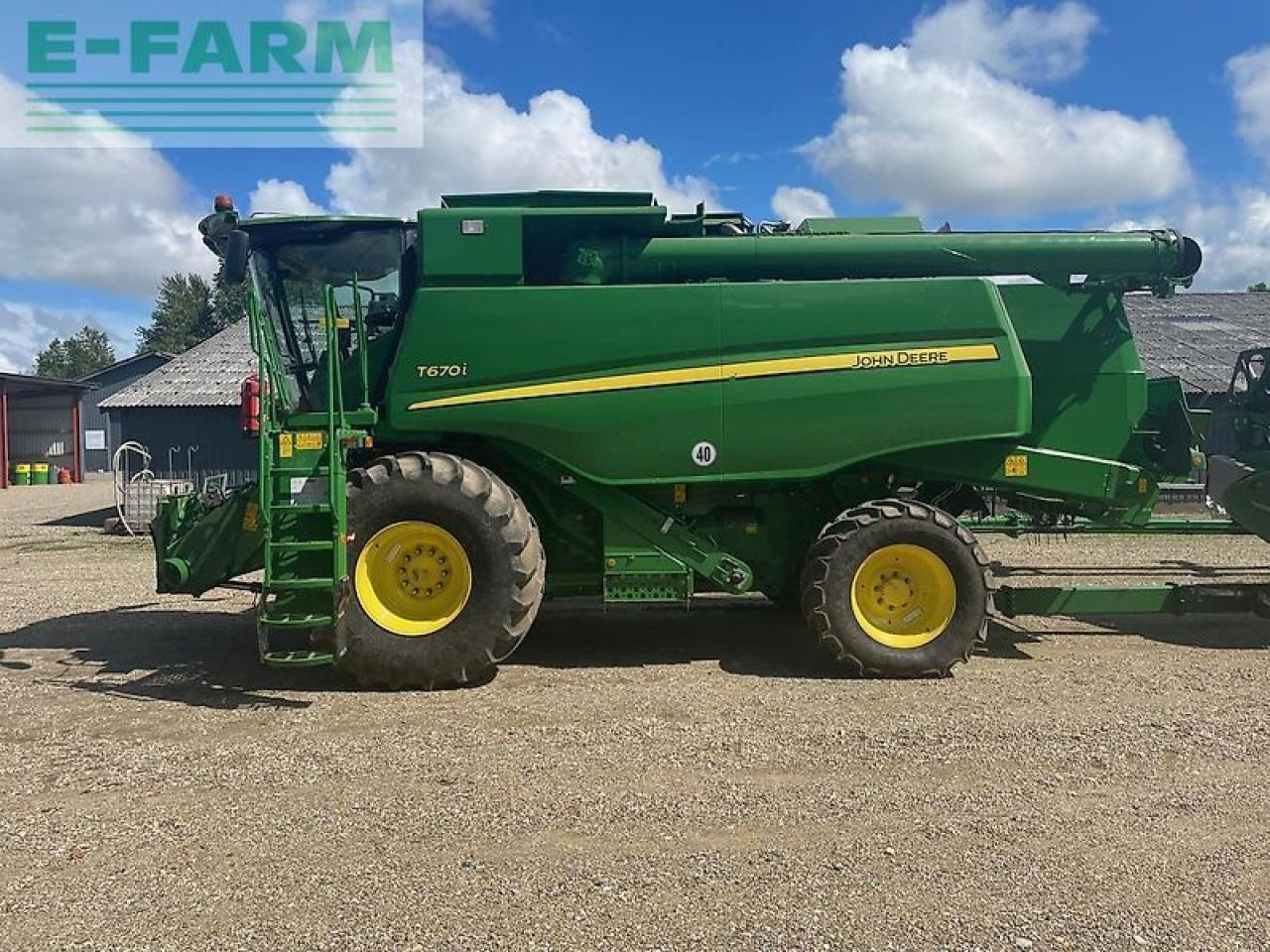 John Deere t670i - Moissonneuse-batteuse: photos 2 John Deere t670i - Moissonneuse-batteuse: photos 2