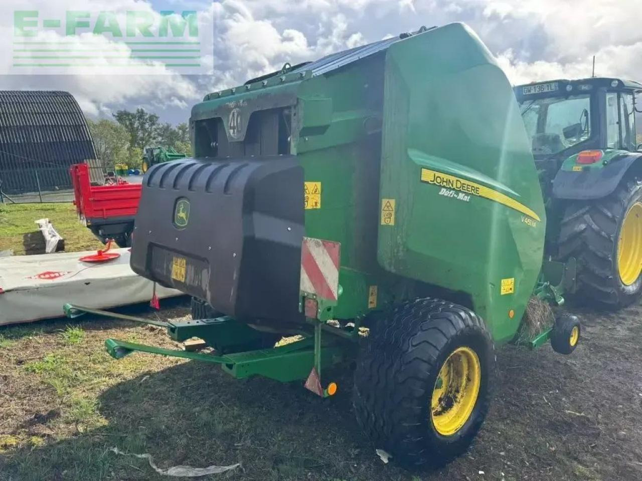 John Deere v 451 m maxicut 13 couteaux - Presse à balles cubiques: photos 3 John Deere v 451 m maxicut 13 couteaux - Presse à balles cubiques: photos 3