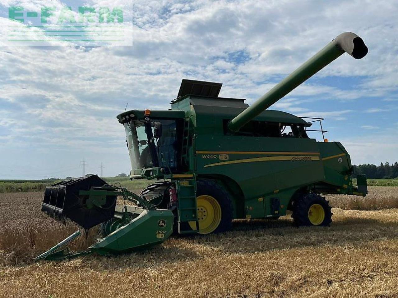 John Deere w440 ptc - Moissonneuse-batteuse: photos 2 John Deere w440 ptc - Moissonneuse-batteuse: photos 2