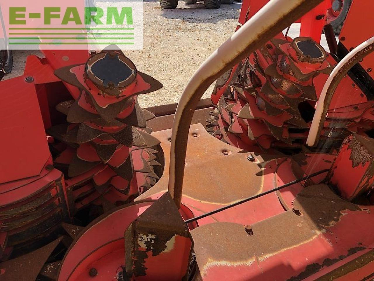 Kemper champion 345 preis reduziert !!! - Accessoire aux ensileuses: photos 2 Kemper champion 345 preis reduziert !!! - Accessoire aux ensileuses: photos 2