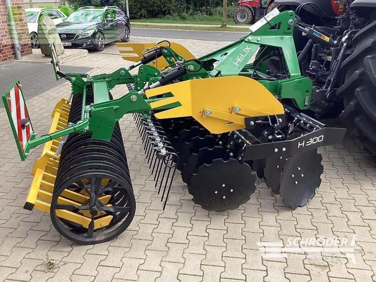 Kerner helix h 300 - Cover crop: photos 1 Kerner helix h 300 - Cover crop: photos 1