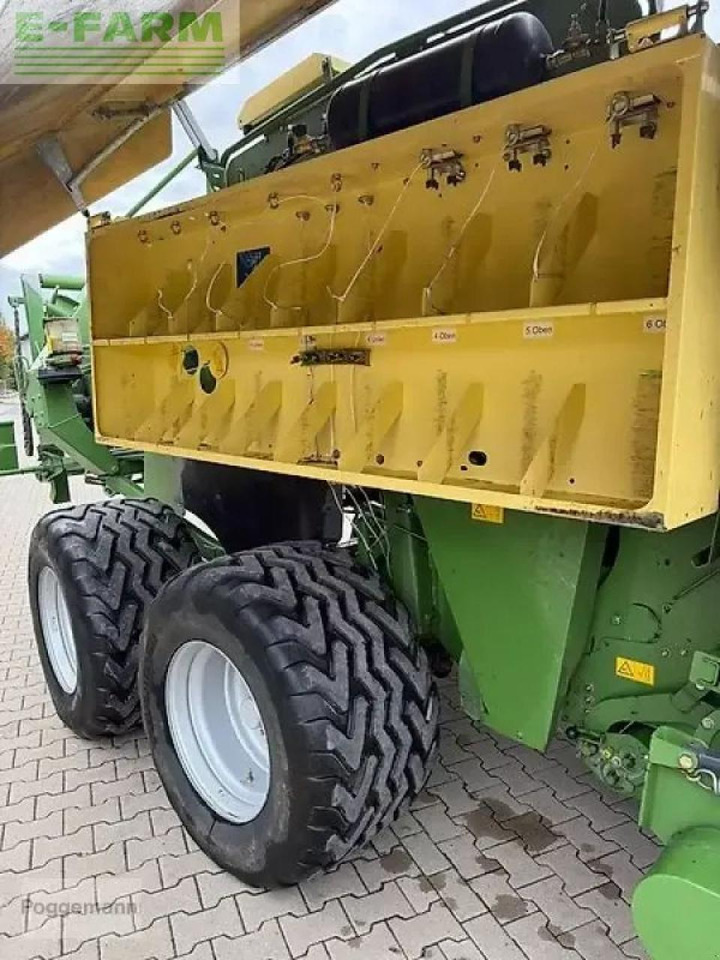 Krone 1270 xc - Presse à balles cubiques: photos 4 Krone 1270 xc - Presse à balles cubiques: photos 4