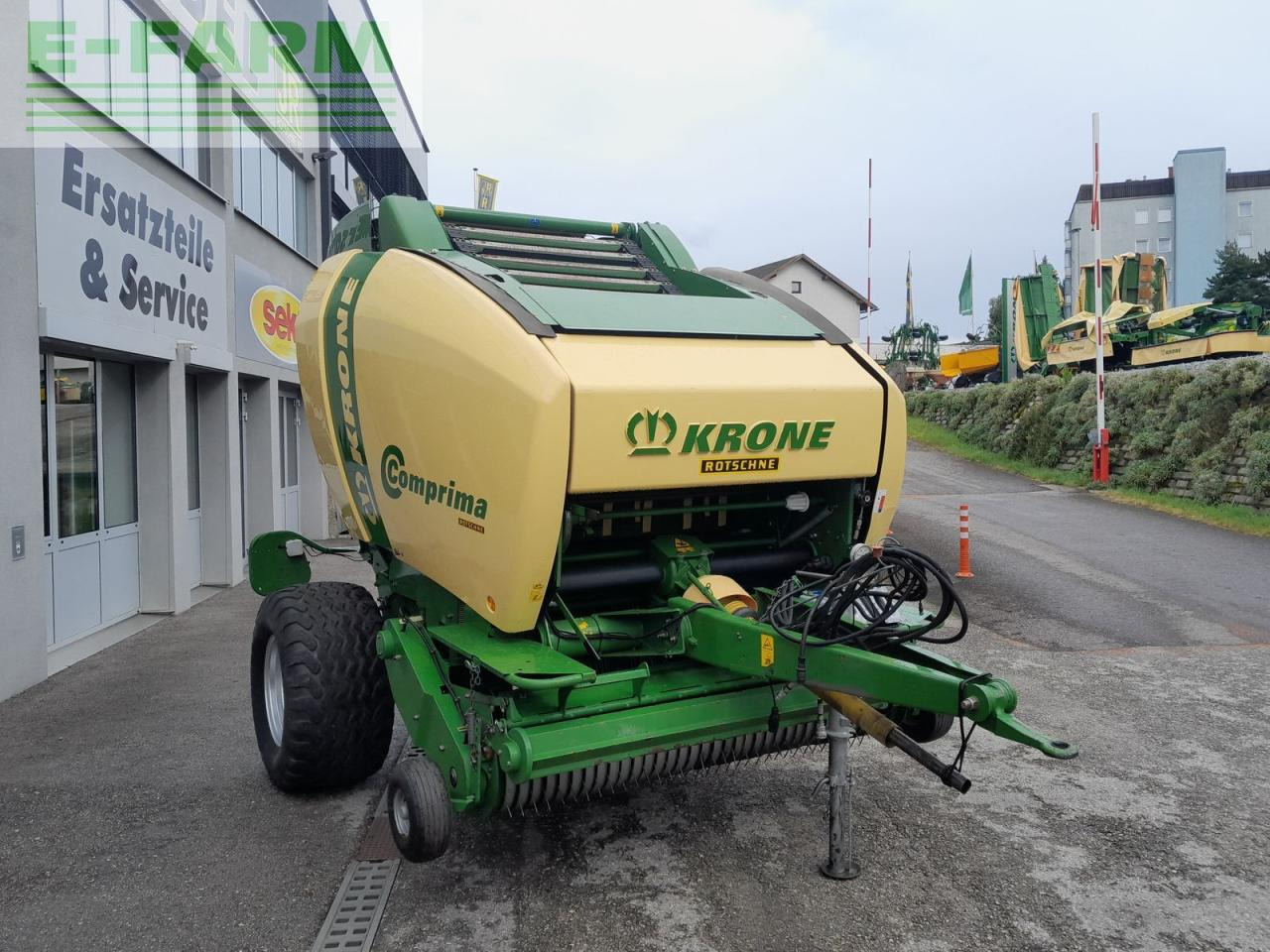 Presse à balles cubiques Krone comprima v 150 xc: photos 11