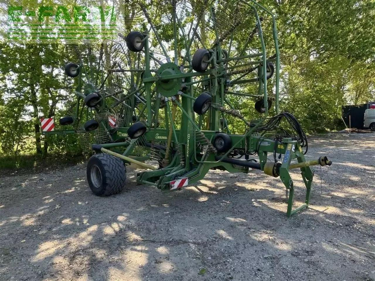 Krone swadro 1400 - Faneuse: photos 1 Krone swadro 1400 - Faneuse: photos 1