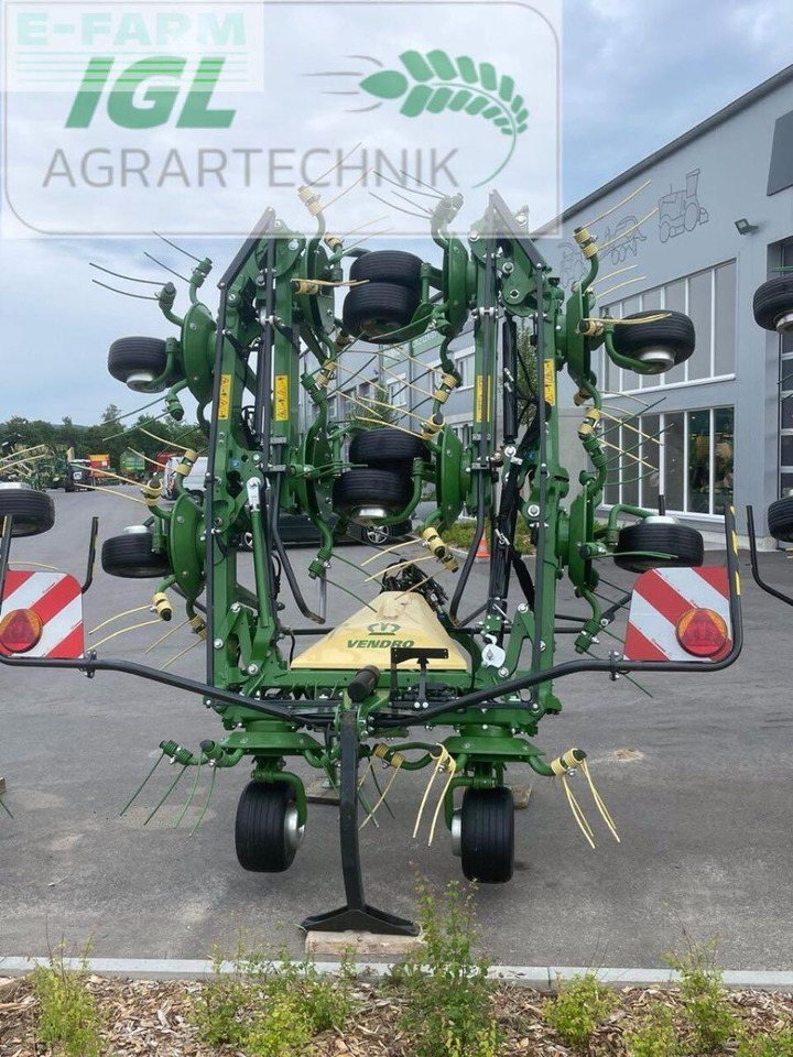 Krone vendro 1020 (kw103-15) - Faneuse: photos 1 Krone vendro 1020 (kw103-15) - Faneuse: photos 1
