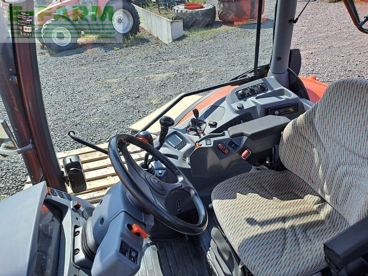 Kubota m135-17 gx 2 - Tracteur agricole: photos 4 Kubota m135-17 gx 2 - Tracteur agricole: photos 4