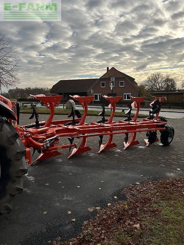 Kubota rm4005 v - Charrue: photos 4 Kubota rm4005 v - Charrue: photos 4