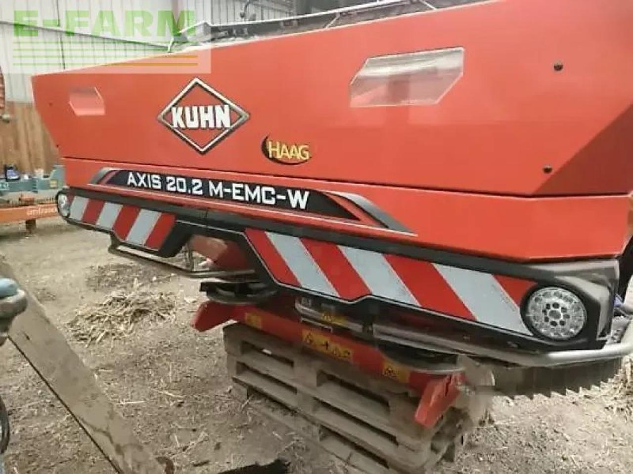 Kuhn axis 20.2 m-emc-w - Distributeur d'engrais: photos 2 Kuhn axis 20.2 m-emc-w - Distributeur d'engrais: photos 2