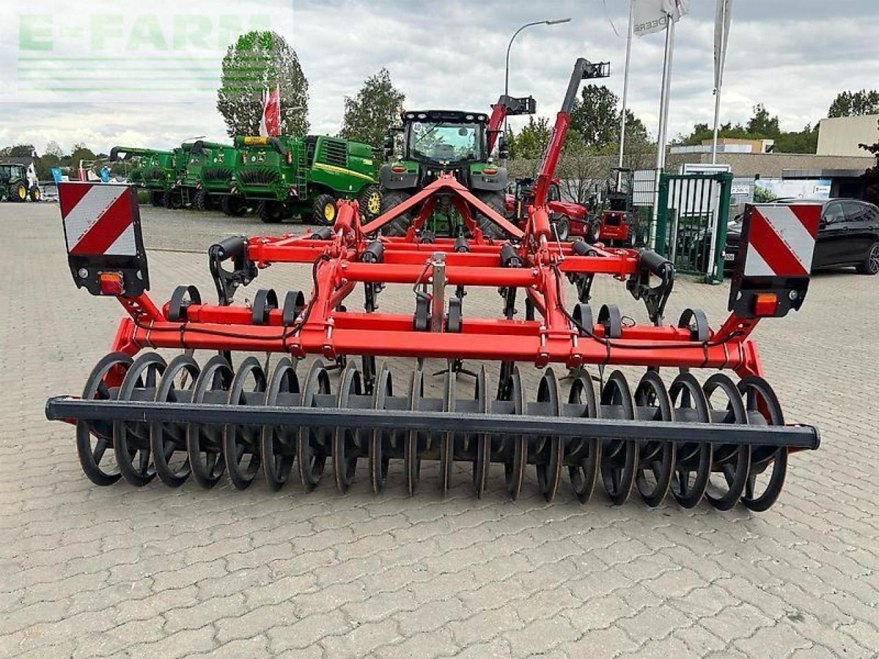 Kuhn cultimer l 300 ns - Bineuse: photos 2 Kuhn cultimer l 300 ns - Bineuse: photos 2