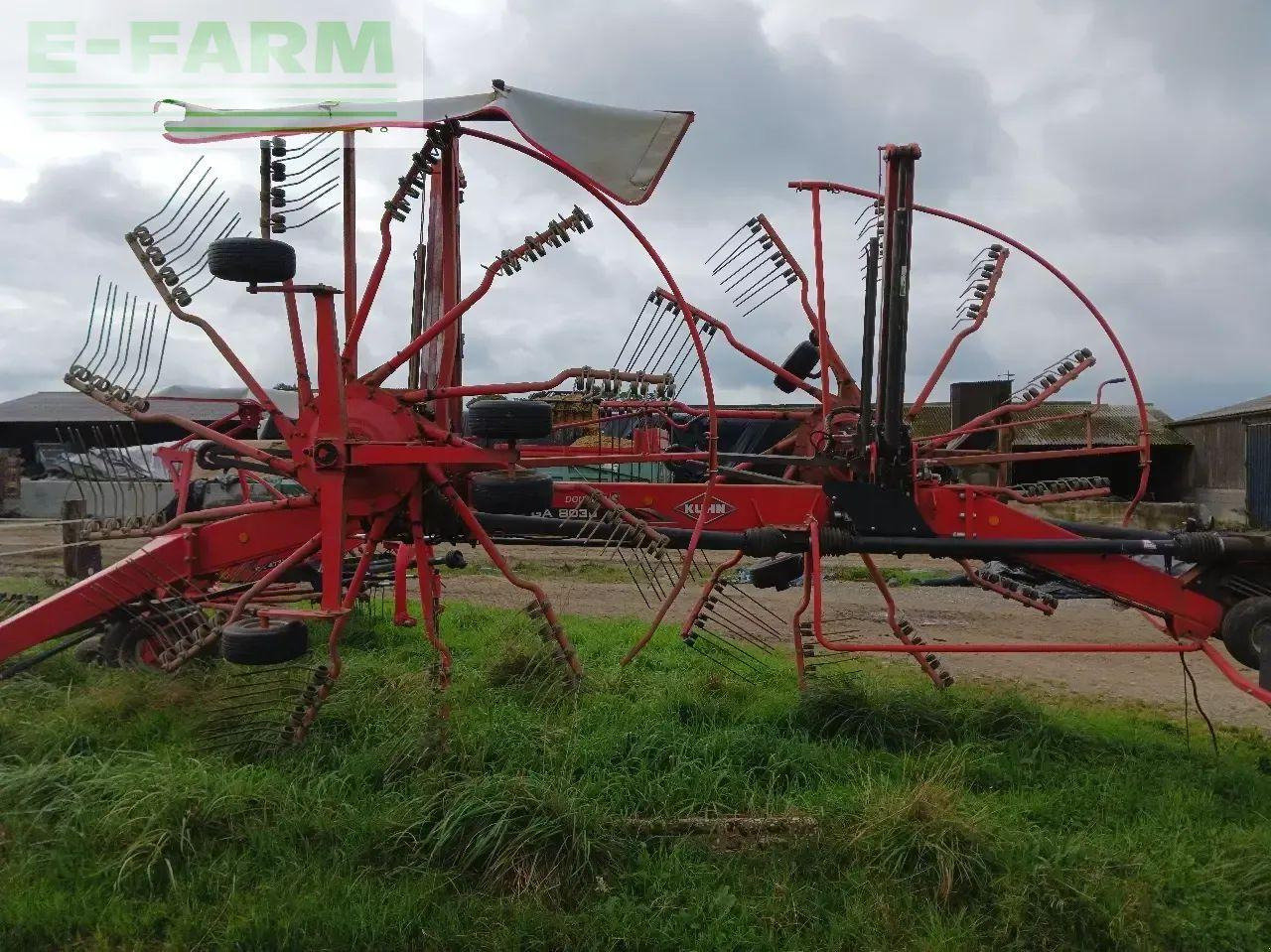 Kuhn ga 8030 - Faneuse: photos 5 Kuhn ga 8030 - Faneuse: photos 5