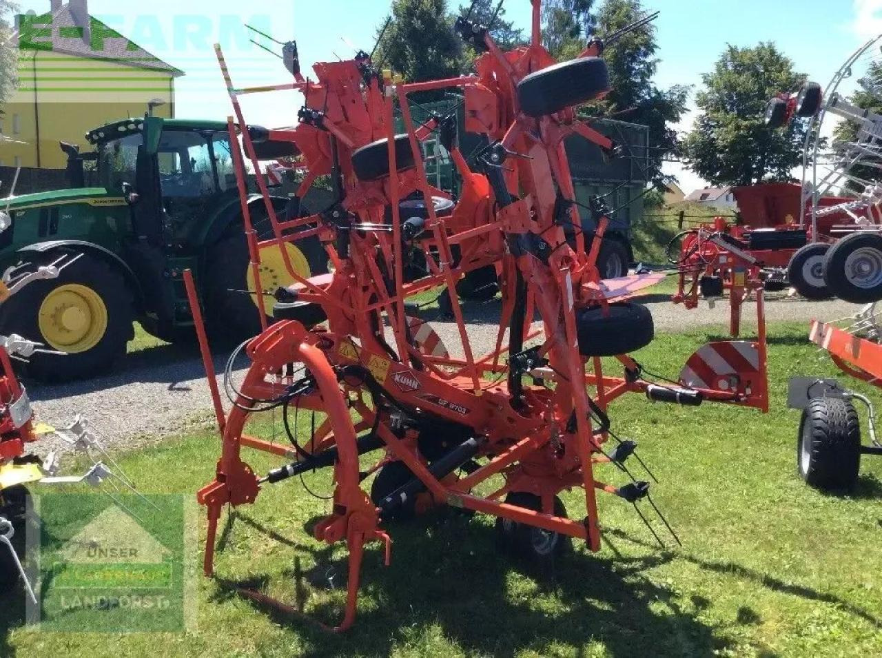 Kuhn gf 8703 - Faneuse: photos 2 Kuhn gf 8703 - Faneuse: photos 2